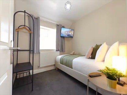 Room in a Shared House, Georgian Court, HA9