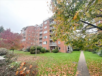 2 Bed Flat, Linden Hall, BH1