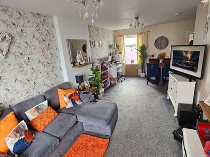 2 Bed Terraced House, Walden Road, PO2