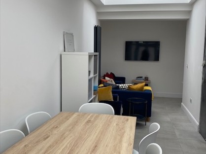 4 Bed Terraced House, Carterhatch Lane, EN1