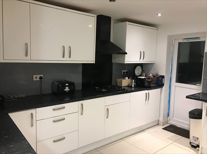6 Bed Terraced House, Pell St, RG1