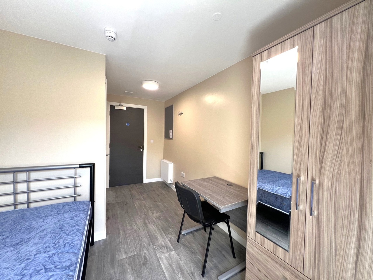 Additional image 4 of 6 Bed Flat, Bristol, BS2, N1 7GU