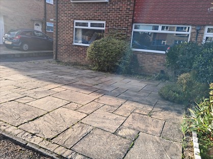 2 Bed Maisonette, Jasmin Road, KT19