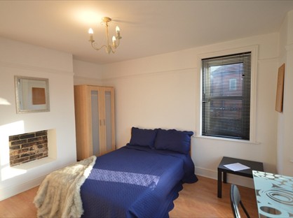 3 Bed Flat, Winton, BH9