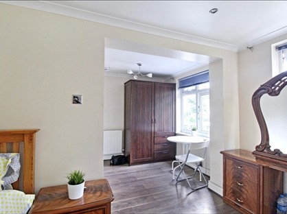 Room in a Shared House, Greenford, UB6