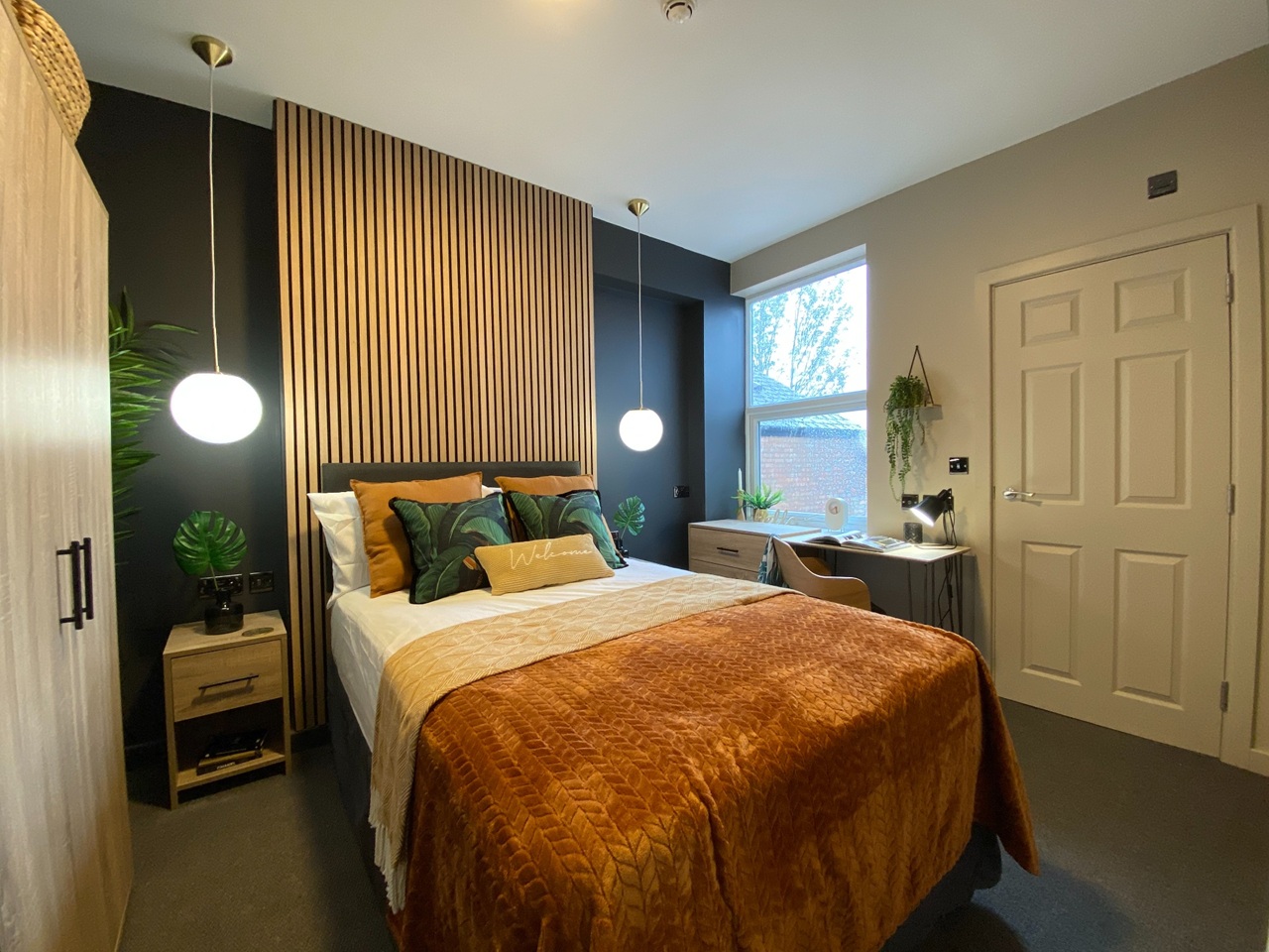 Studio Flat, Mount Carmel Street, DE23, N1 7GU