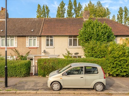 3 Bed Terraced House, Mayeswood Road, SE12