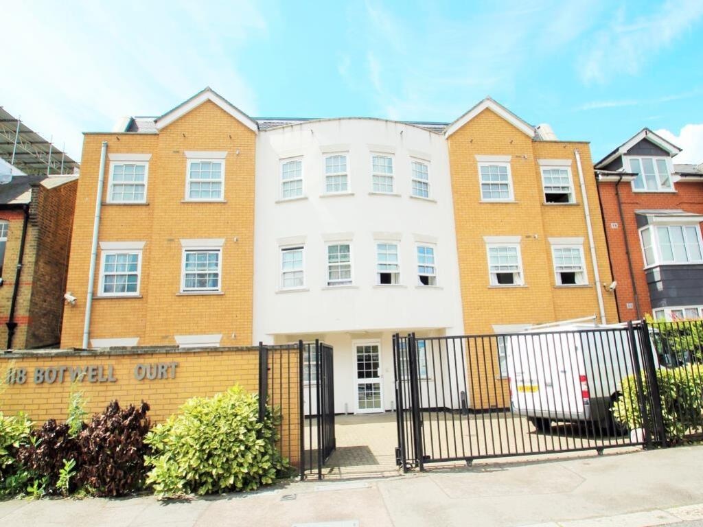 Harrow - 2 Bed Flat, Botwell Court, HA1 - To Rent Now for £1,800.00 p/m