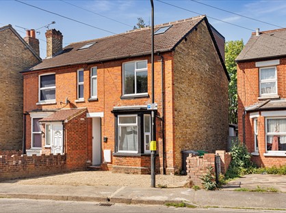 Studio Flat, Slough, SL1