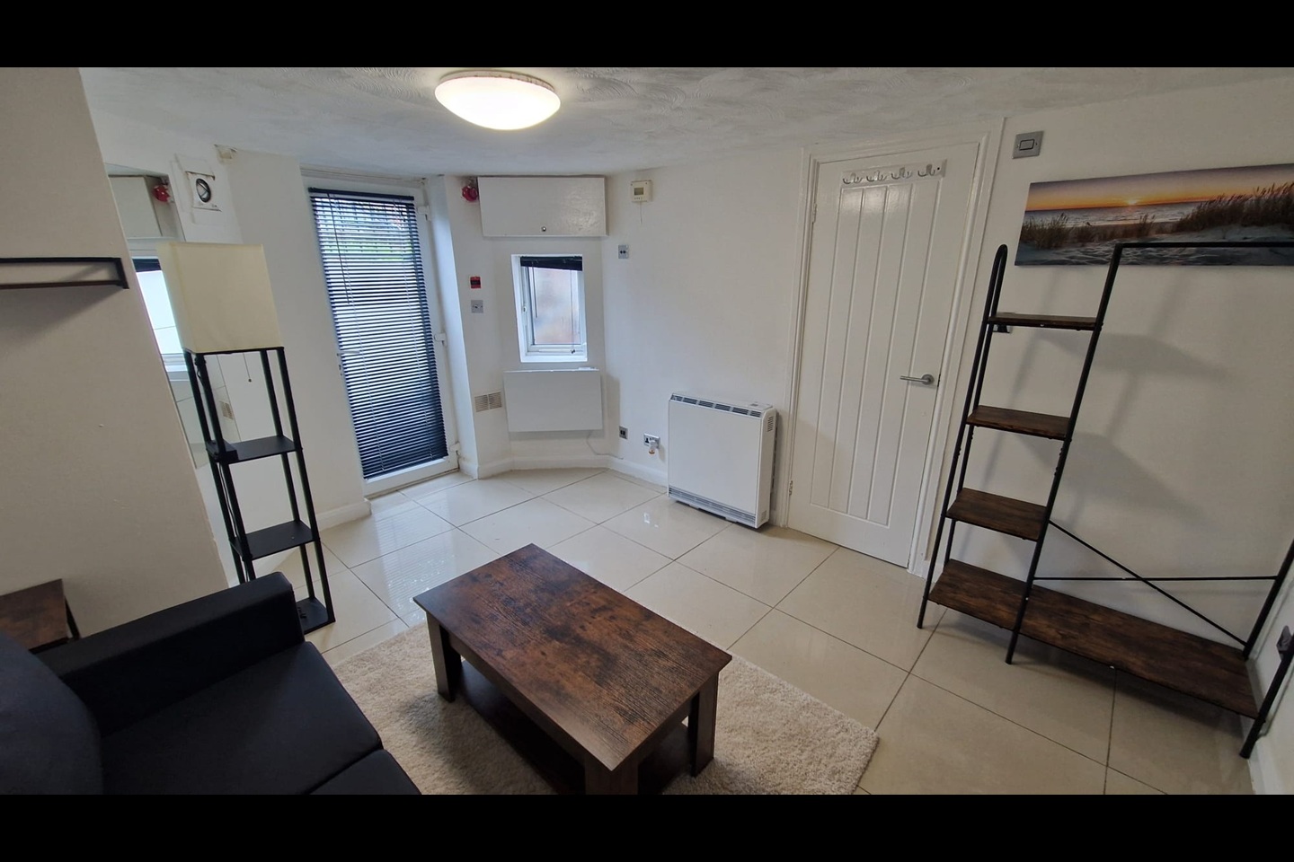 Studio Flat, Birch Polygon, M14 photo 3