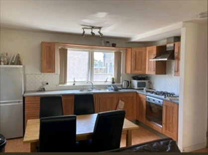 Room in a Shared Flat, Charlotte Street, G1