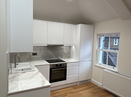 5 Bed Flat, North Street, SW4
