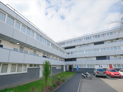 2 Bed Semi-Detached House, Spooner House, TW5