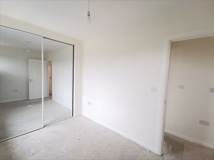 4 Bed Flat, Hillberry, RG12