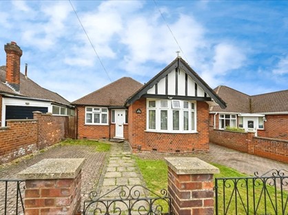 3 Bed Detached House, Welbury Avenue, LU3