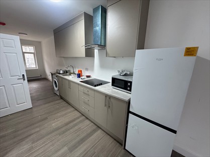 4 Bed Flat, Brentvale Avenue, UB1