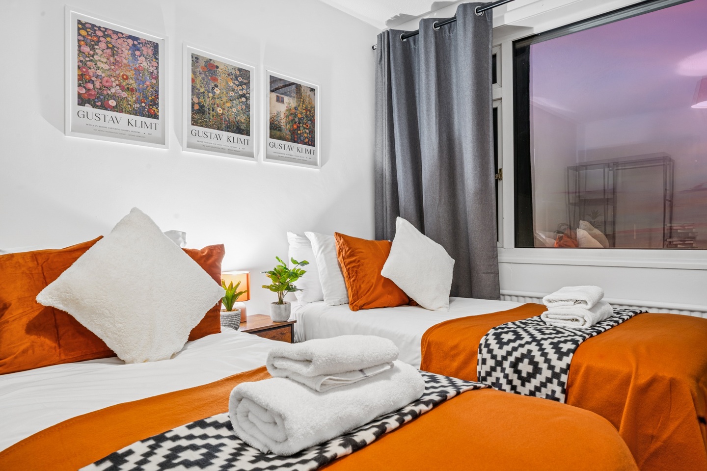 6 Bed Terraced House, Timber Dene, BS16, N1 7GU