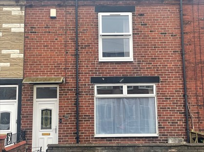 2 Bed Terraced House, Barleyhill Road, LS25