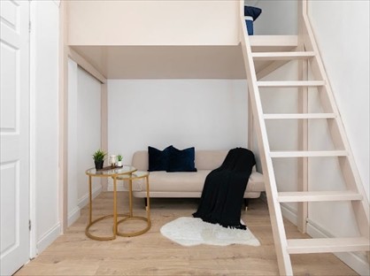 Studio Flat, Castletown Road, W14