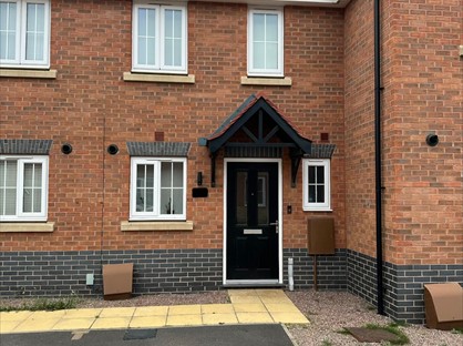 2 Bed Terraced House, Gardeners Place, SY2