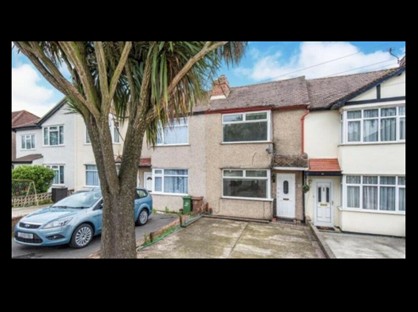 2 Bed Terraced House, Boscombe Road, KT4