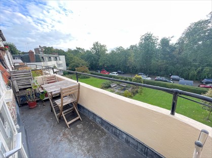3 Bed Flat, Clissold Court, N4