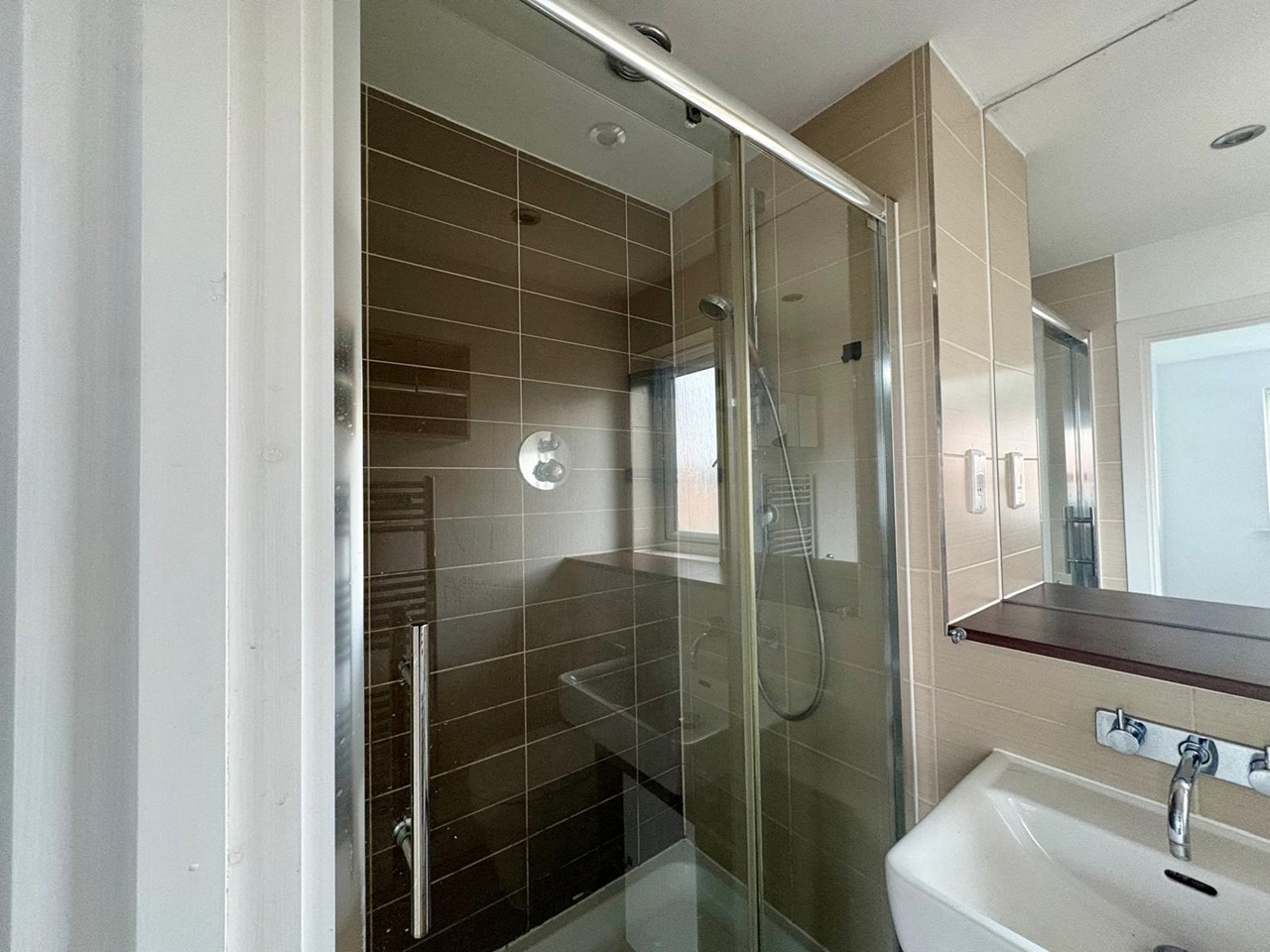 Additional image 15 of 3 Bed Semi-Detached House, Longships Way, RG2, N1 7GU