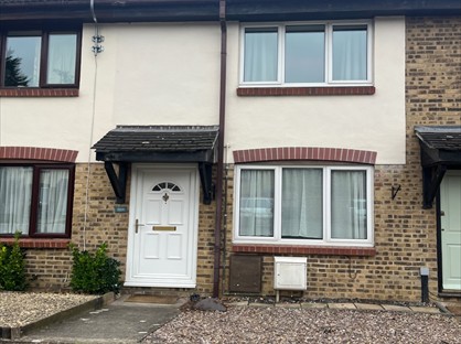 2 Bed Terraced House, Roman Way, OX26