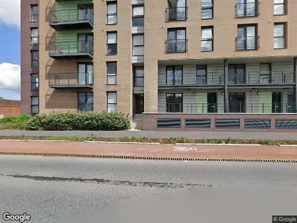 2 Bed Flat, Middlewood Plaza, M5 photo 3