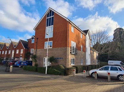 2 Bed Flat, Faversham, ME13