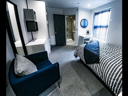 Studio Flat, Lower Mill Street, DY11