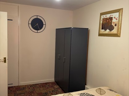 Room in a Shared House, Orsett Terrace, IG8