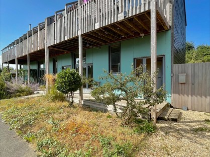 3 Bed Terraced House, Dibdin View, DT6