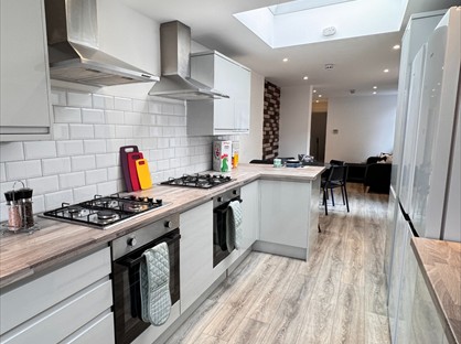 8 Bed Terraced House, Margate Road, PO5