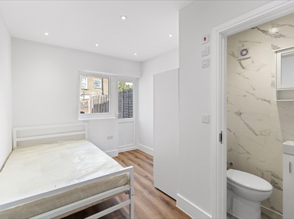 Studio Flat, St. Erkenwald Road, IG11