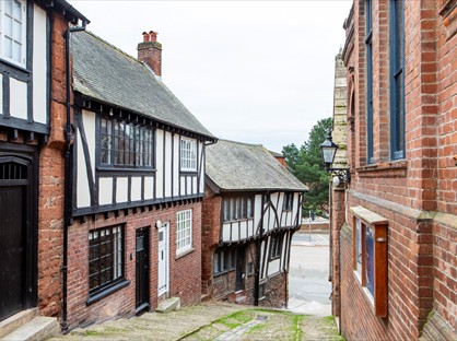 2 Bed Terraced House, Stepcote Hill, EX1