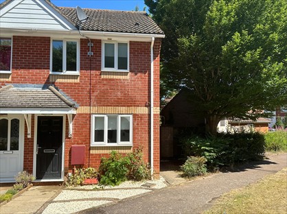 2 Bed End Terrace, Haselmere Close, IP32
