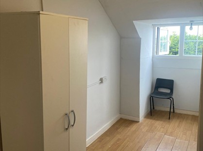 Room in a Shared House, Queens Cross, DY1