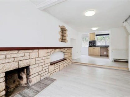 2 Bed Terraced House, Meneage Street, TR13