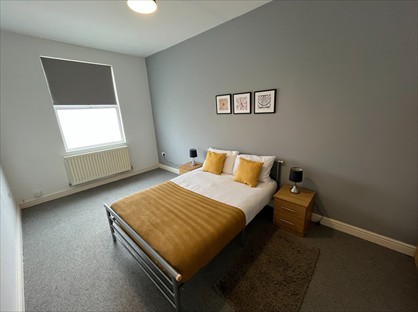 Room in a Shared Flat, The Queens, DN22