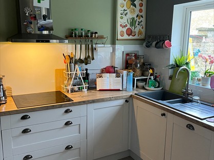 Room in a Shared House, Crab Tree Close, SN16