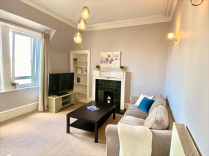 2 Bed Flat, Richmond Terrace, EH11