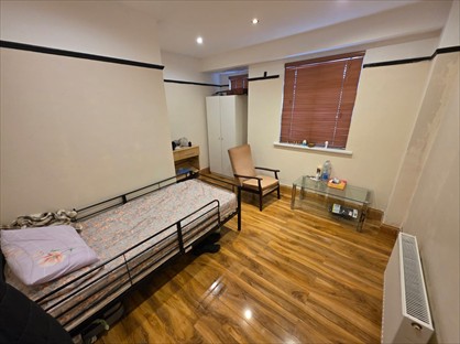 Room in a Shared House, Centrecourt Road, BN14