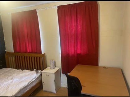 Room in a Shared House, Sir Howard Way, L8