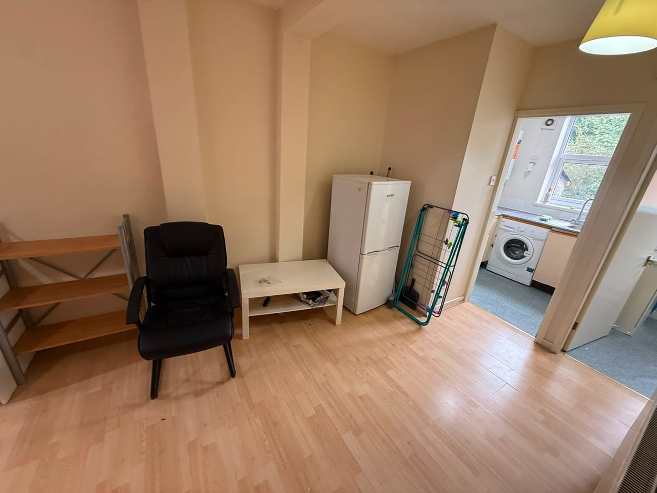1 Bed Flat, Selly Oak, B29 photo 2