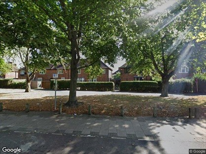 3 Bed Terraced House, Lodge Avenue, RM8