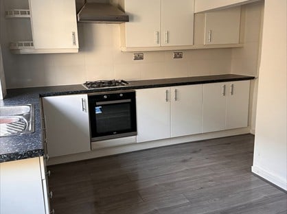 2 Bed Terraced House, Wilton Street, OL10