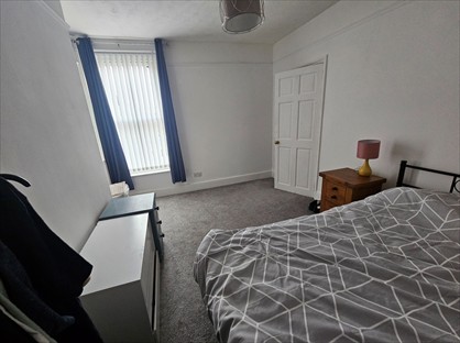 Room in a Shared House, New Road, PO2