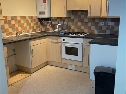 1 Bed Flat, Hargrave Court, NN9