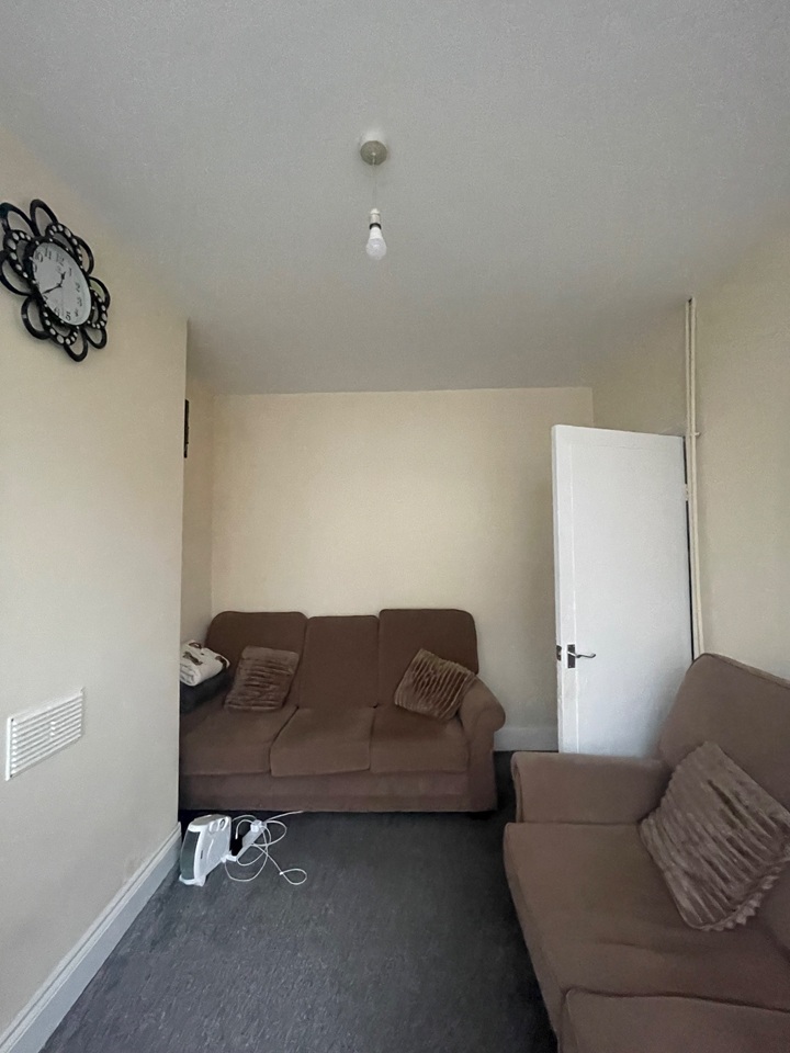 Additional image 3 of 3 Bed Terraced House, Freeman Road North, LE5, N1 7GU